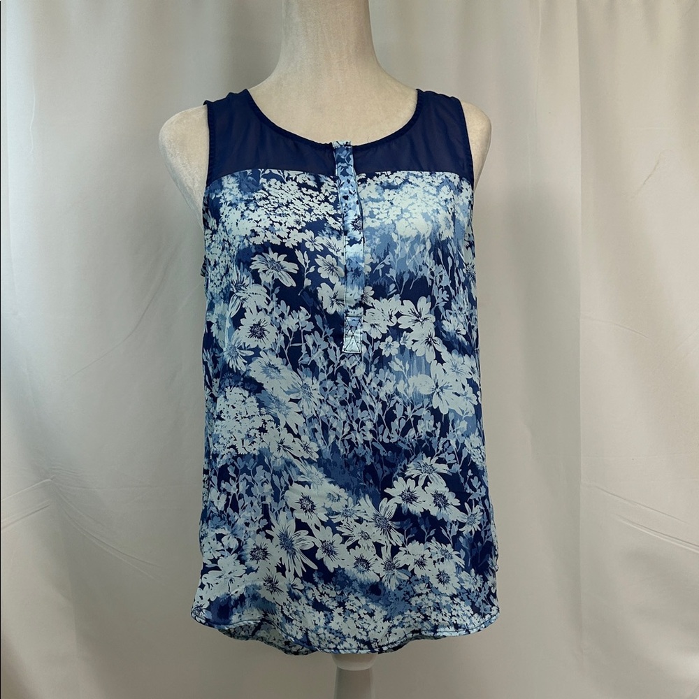LC Lauren Conrad Blue Floral Sleeveless Shell with Sheer Yoke Size Medium